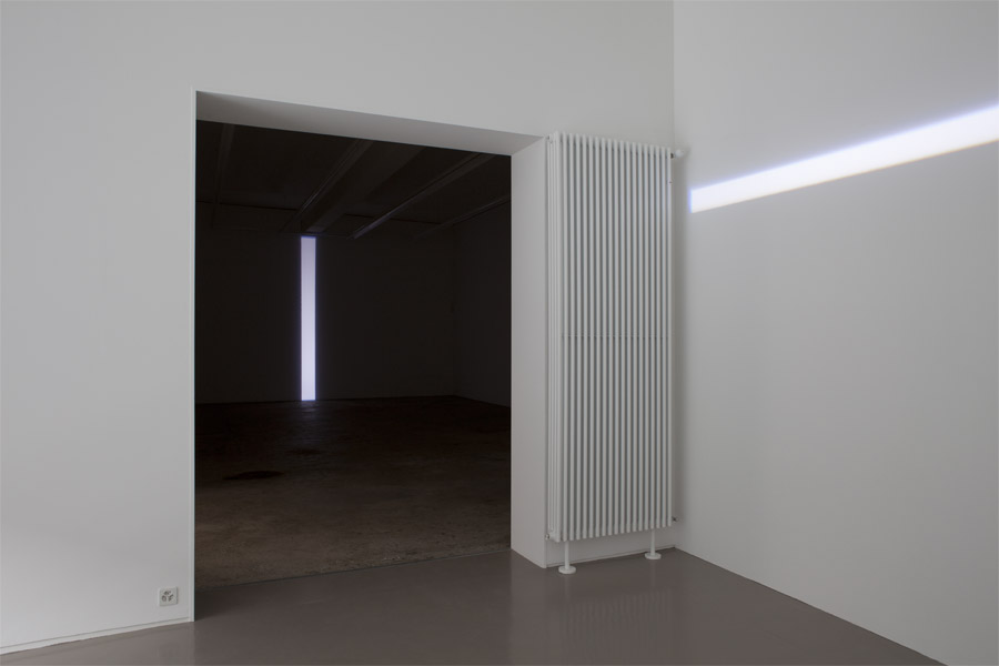 Exhibition view • Michel Verjux, «Respiration», 2011
