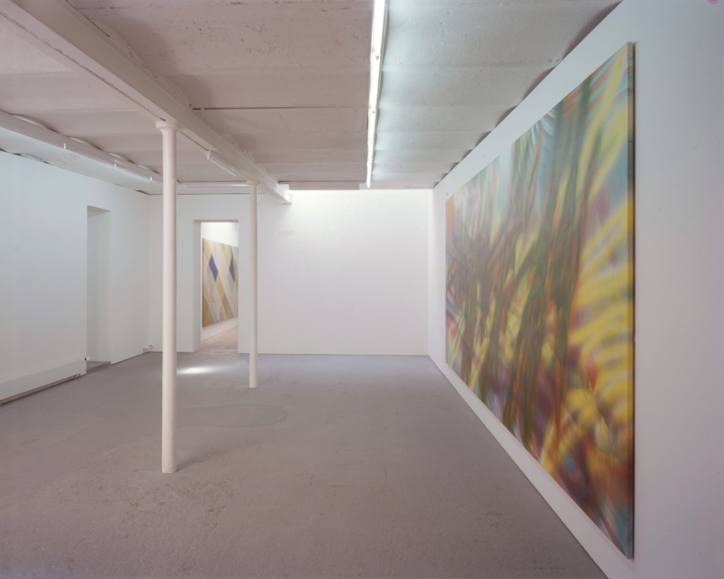  Exhibition view • «Punktbreite bewegt», 2003