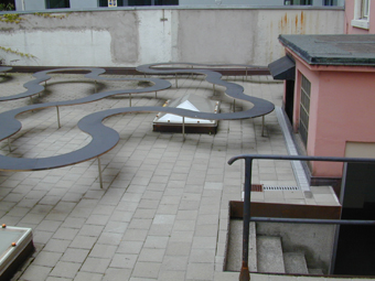 Exhibition view • «Parterre – Sous–sol», 1999