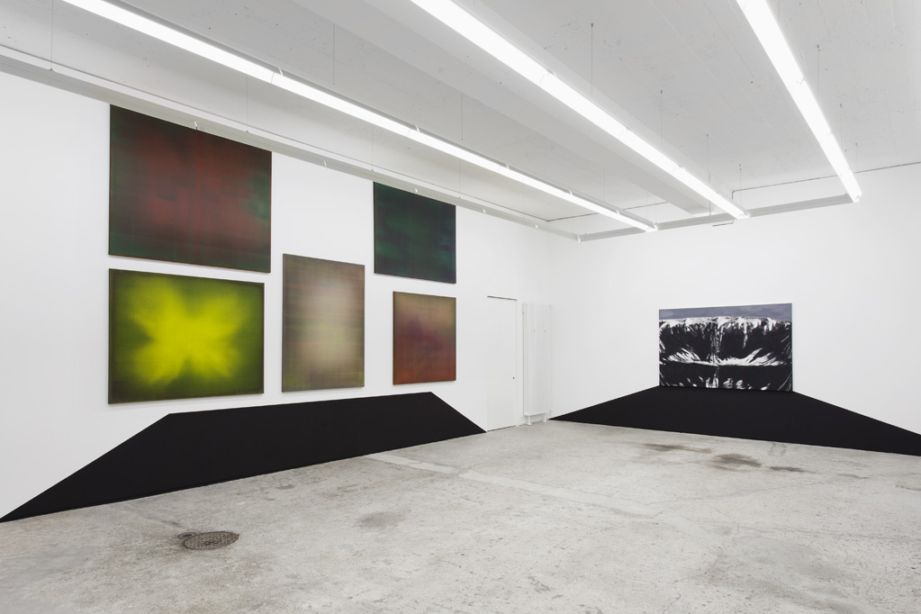 Exhibition view • Parallel #8: Nils Nova «Aussicht», 2014